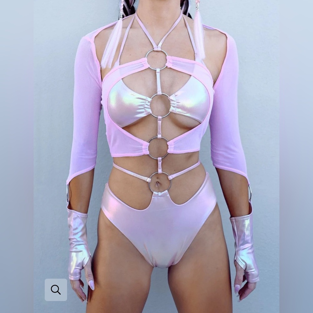 ❌ SOLD LIKE NEW Suspex Small Pink Rave Iridescent Cut-Out Bodysuit with Sleeves